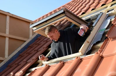 Pose de fenêtres de toit Velux à Vauxtin